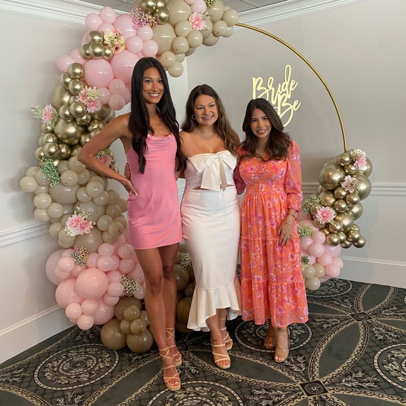 Strapless Ruffle-Hem Bow Dress - Picture 2 of 3